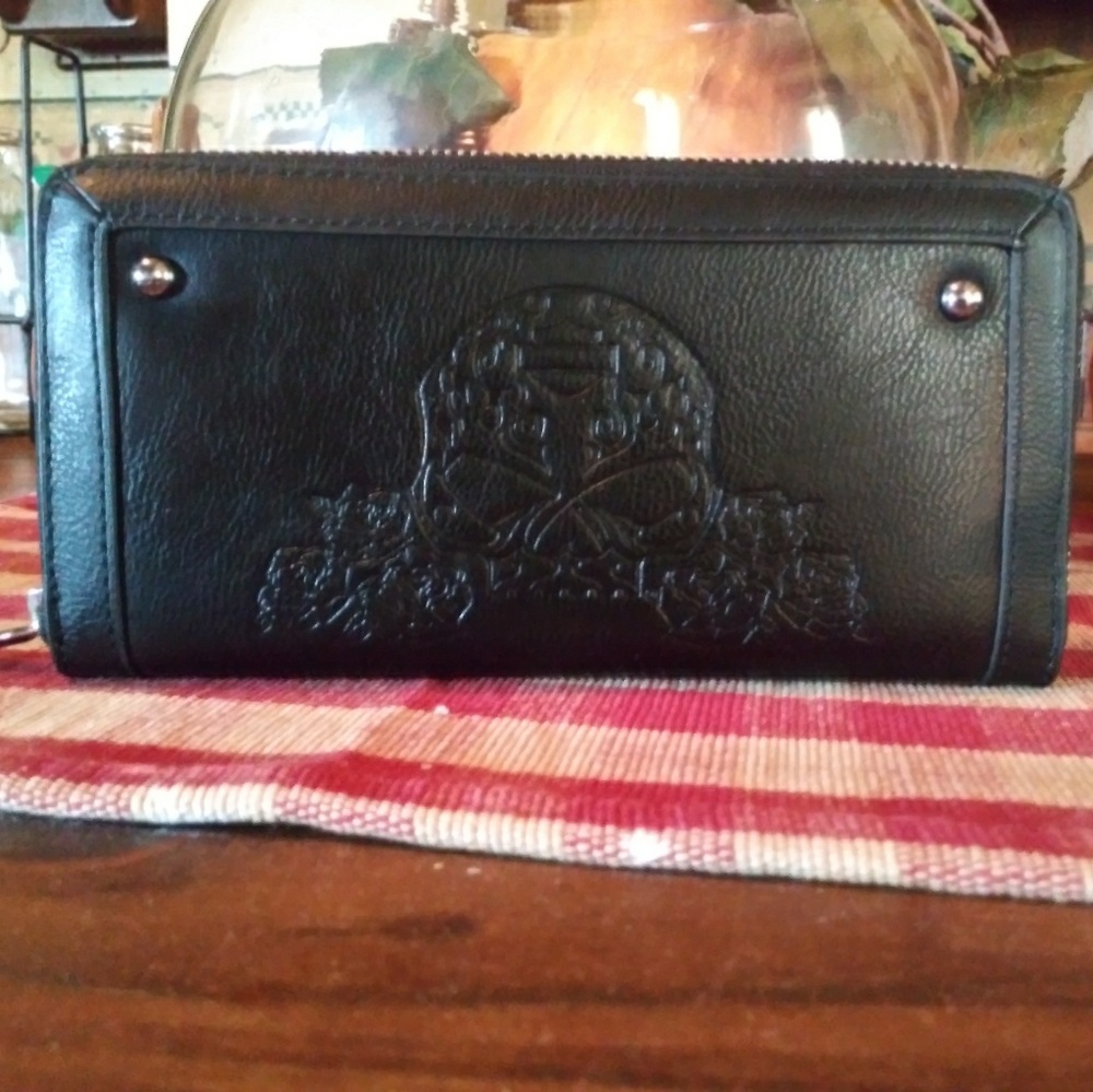 Willie~G Wallet 💖💯